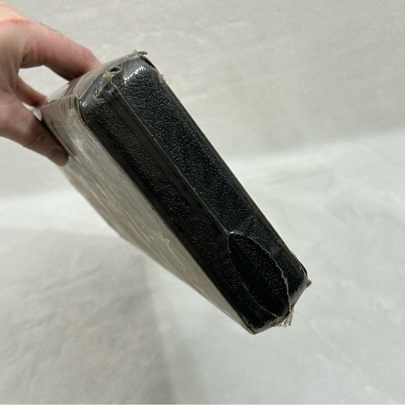 Performance Tool 40 pc Master SAE Tap and Die Set 4-40 to 1/2" #W4001DB - Picture 6 of 11